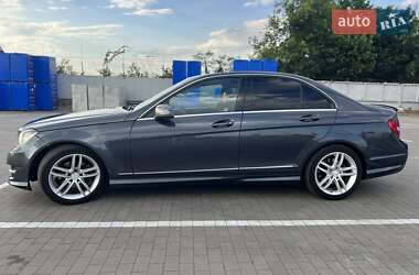 Седан Mercedes-Benz C-Class 2012 в 
