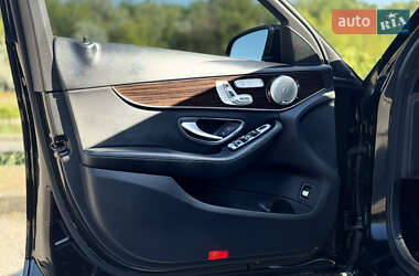Седан Mercedes-Benz C-Class 2017 в 