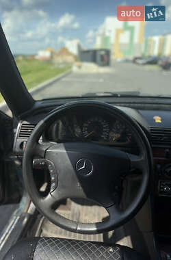 Седан Mercedes-Benz C-Class 1998 в 
