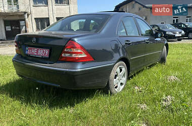 Седан Mercedes-Benz C-Class 2003 в 