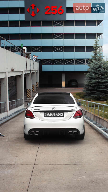 Седан Mercedes-Benz C-Class 2019 в Києві