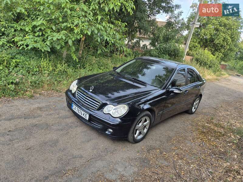 Седан Mercedes-Benz C-Class 2006 в 