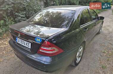 Седан Mercedes-Benz C-Class 2006 в 