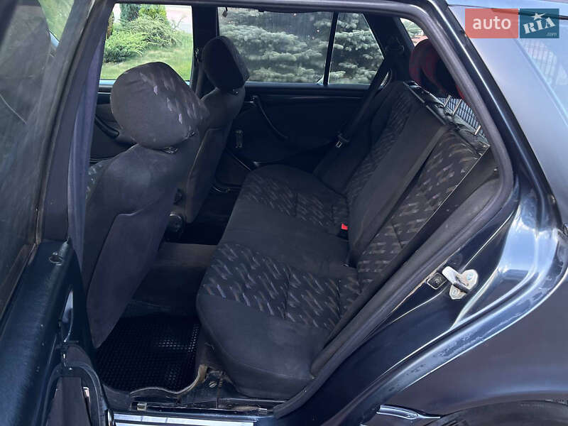 Універсал Mercedes-Benz C-Class 1998 в Сарнах