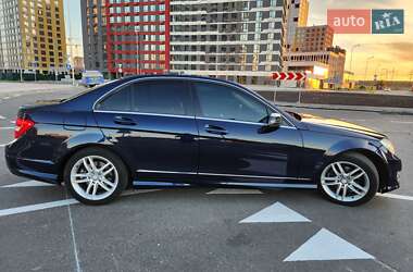Седан Mercedes-Benz C-Class 2012 в 