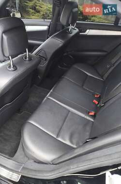 Седан Mercedes-Benz C-Class 2012 в 
