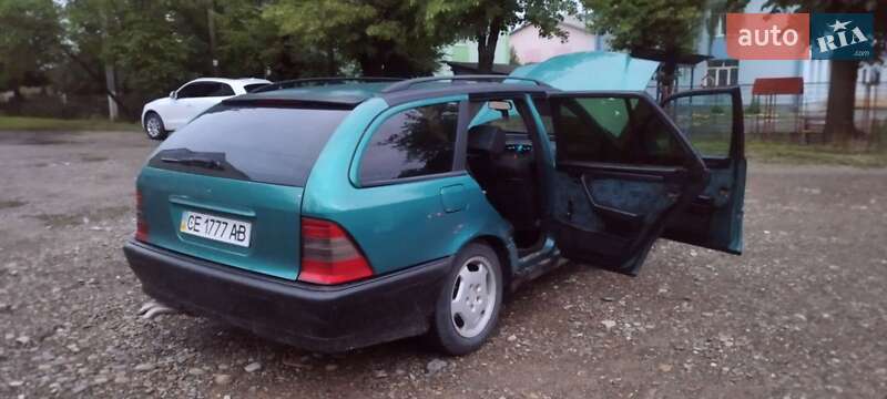 Універсал Mercedes-Benz C-Class 1996 в Чернівцях