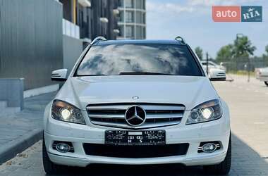 Универсал Mercedes-Benz C-Class 2009 в 