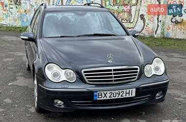 Универсал Mercedes-Benz C-Class 2004 в 