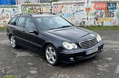 Универсал Mercedes-Benz C-Class 2004 в 