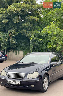 Седан Mercedes-Benz C-Class 2001 в 