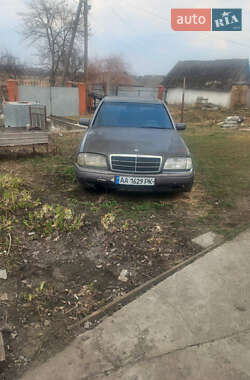 Седан Mercedes-Benz C-Class 1993 в Баришівка