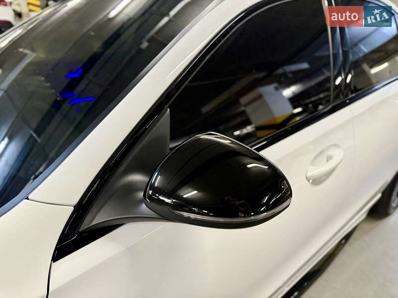 Седан Mercedes-Benz C-Class 2021 в Киеве