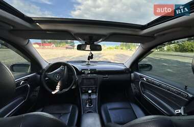 Седан Mercedes-Benz C-Class 2004 в 