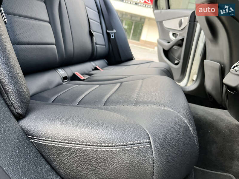 Седан Mercedes-Benz C-Class 2014 в Києві