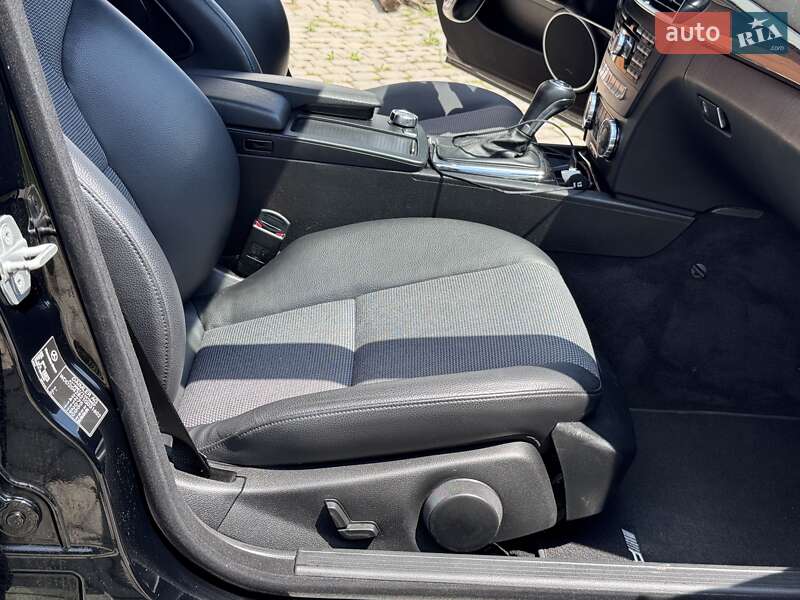 Універсал Mercedes-Benz C-Class 2012 в Стрию