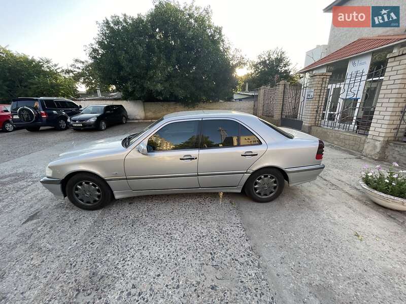 Седан Mercedes-Benz C-Class 1997 в Одесі
