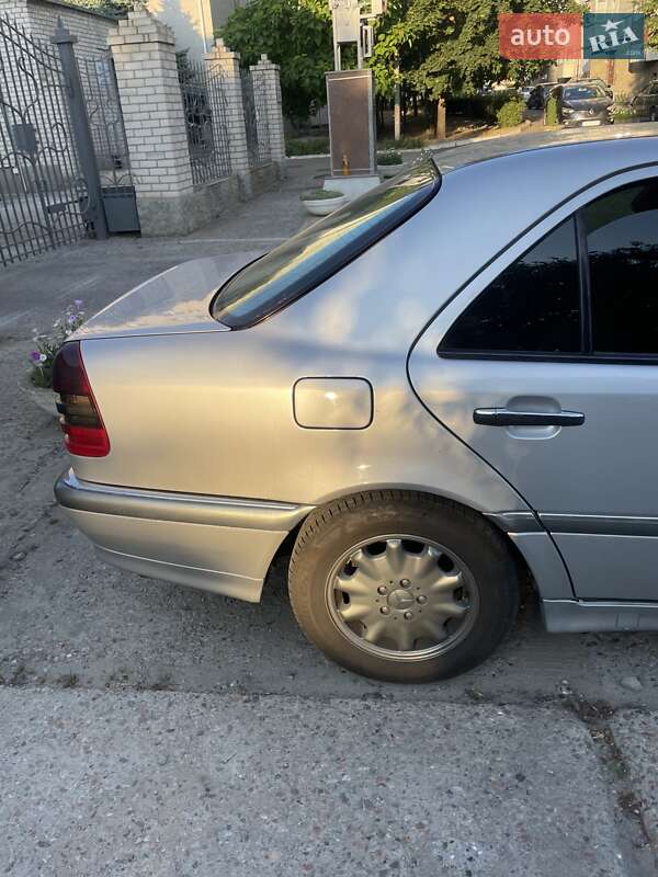 Седан Mercedes-Benz C-Class 1997 в Одесі