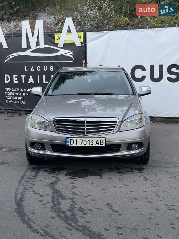 Седан Mercedes-Benz C-Class 2008 в Києві