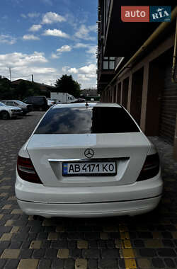 Седан Mercedes-Benz C-Class 2011 в 