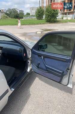 Седан Mercedes-Benz C-Class 1995 в 