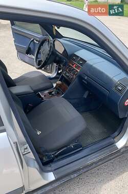 Седан Mercedes-Benz C-Class 1995 в 