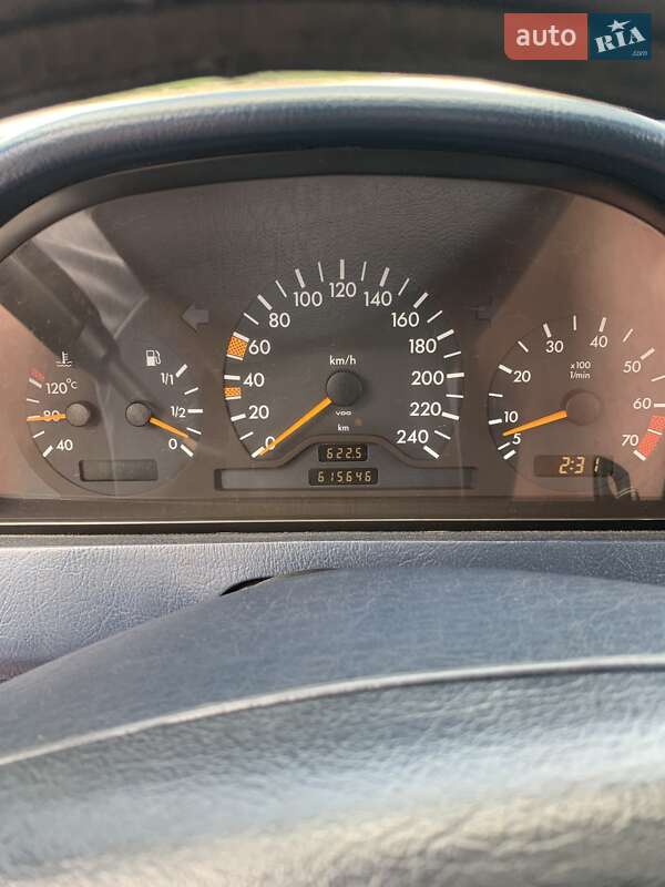 Седан Mercedes-Benz C-Class 1995 в Пустомытах