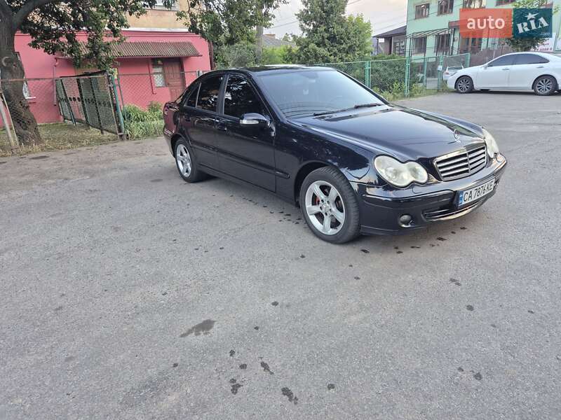 Седан Mercedes-Benz C-Class 2006 в Умані