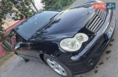 Седан Mercedes-Benz C-Class 2006 в 