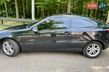 Купе Mercedes-Benz C-Class 2002 в 