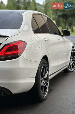 Седан Mercedes-Benz C-Class 2017 в 