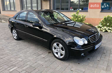 Седан Mercedes-Benz C-Class 2006 в 