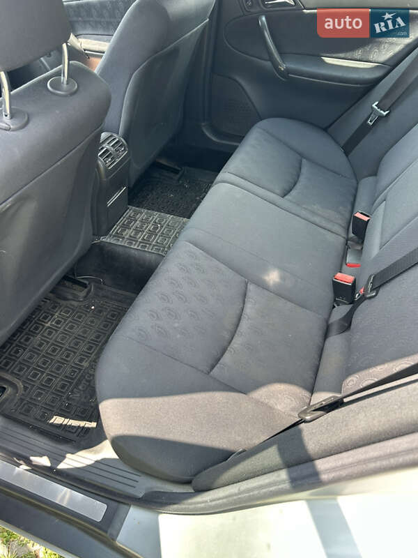 Универсал Mercedes-Benz C-Class 2002 в Харькове фото 19 Универсал Mercedes-Benz C-Class 2002 в Харькове