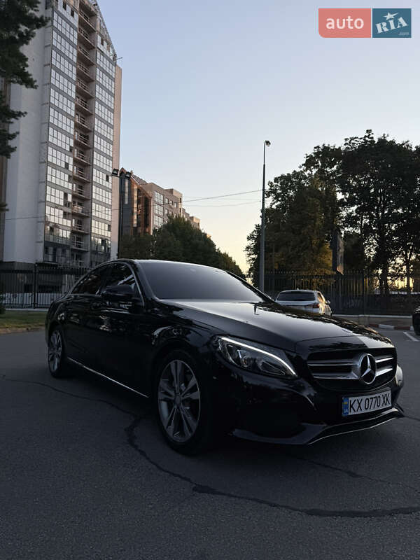 Mercedes-Benz C-Class 2017