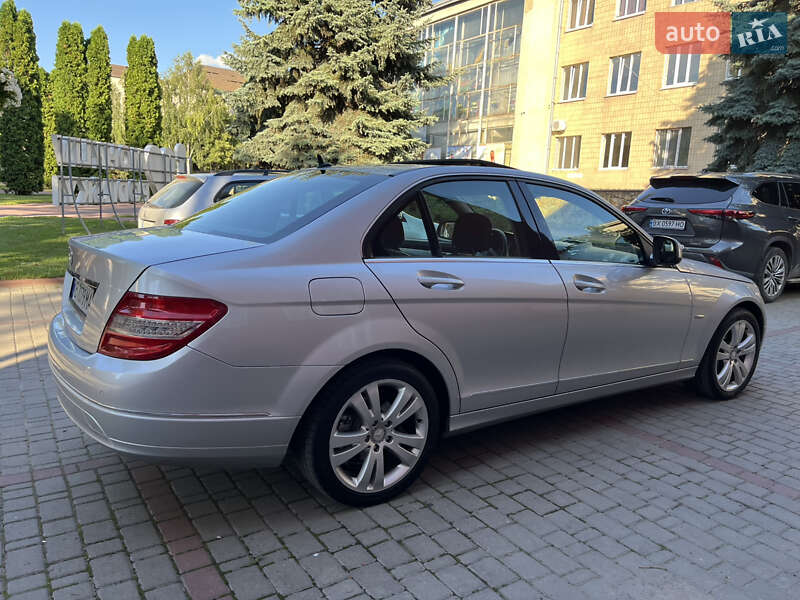 Седан Mercedes-Benz C-Class 2008 в Могилев-Подольске