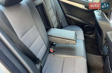 Седан Mercedes-Benz C-Class 2008 в 