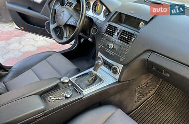 Седан Mercedes-Benz C-Class 2008 в 
