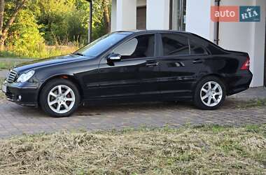 Седан Mercedes-Benz C-Class 2007 в 
