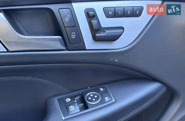 Купе Mercedes-Benz C-Class 2015 в 