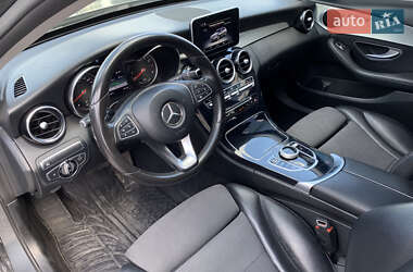 Универсал Mercedes-Benz C-Class 2016 в 