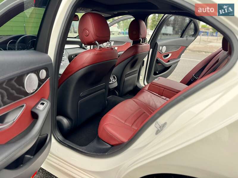 Седан Mercedes-Benz C-Class 2015 в Києві