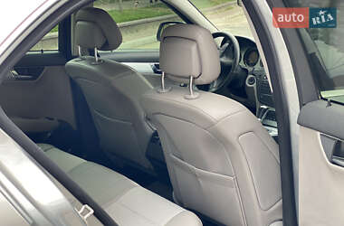 Седан Mercedes-Benz C-Class 2008 в 