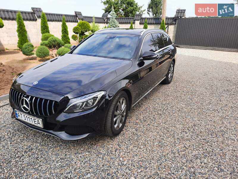 Універсал Mercedes-Benz C-Class 2017 в Івано-Франківську