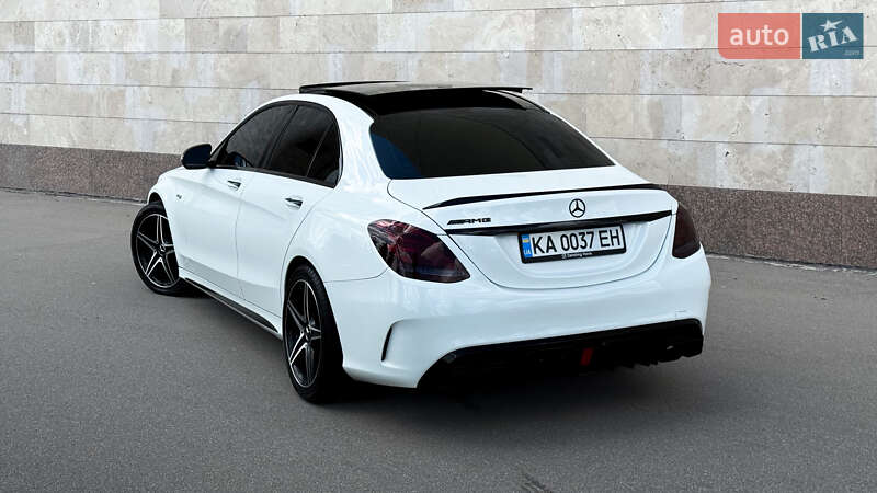 Седан Mercedes-Benz C-Class 2016 в Києві