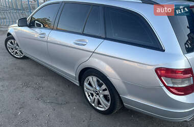 Универсал Mercedes-Benz C-Class 2008 в 