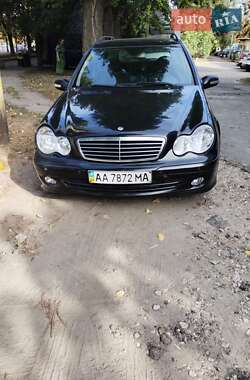 Универсал Mercedes-Benz C-Class 2006 в 