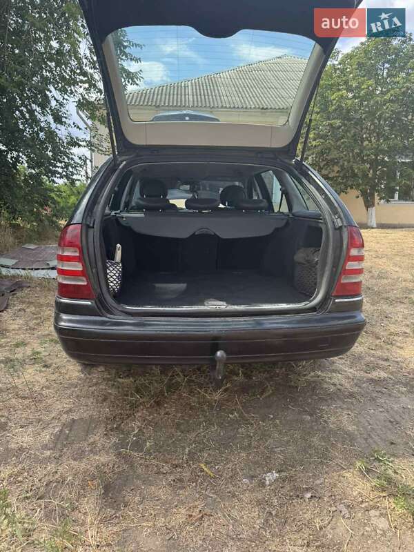 Универсал Mercedes-Benz C-Class 2004 в Первомайске