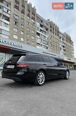 Универсал Mercedes-Benz C-Class 2016 в 