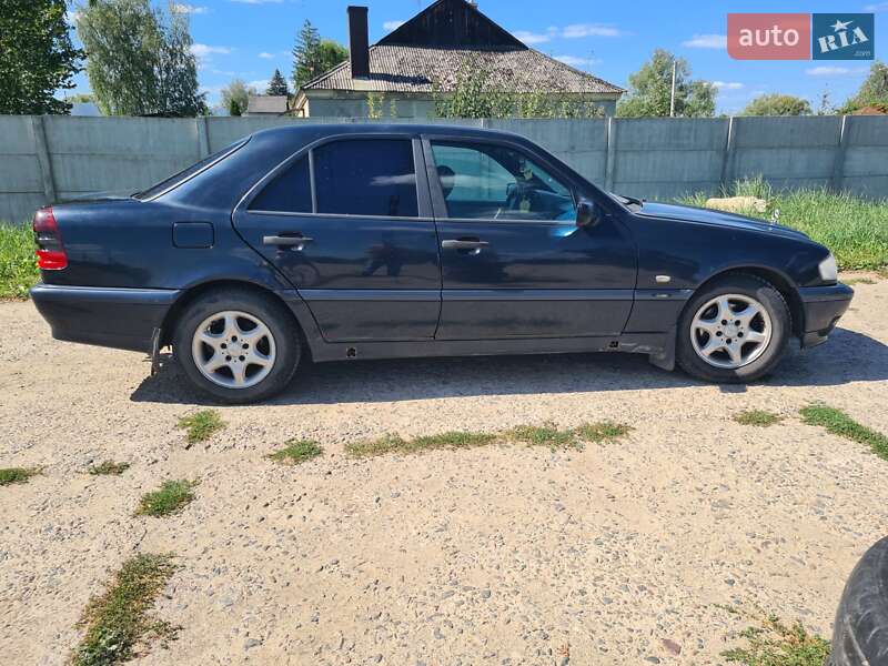 Седан Mercedes-Benz C-Class 1997 в Каменке-Бугской фото 3 Седан Mercedes-Benz C-Class 1997 в Каменке-Бугской