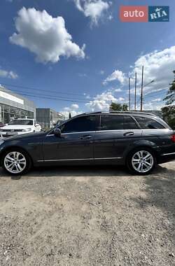 Универсал Mercedes-Benz C-Class 2012 в 